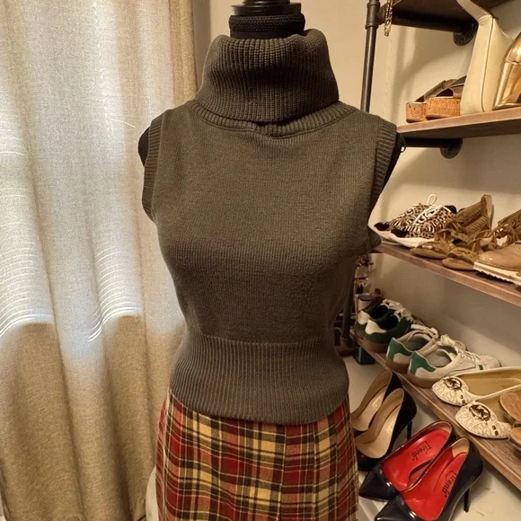Plaid Women's Skirt - Picture 5 of 6